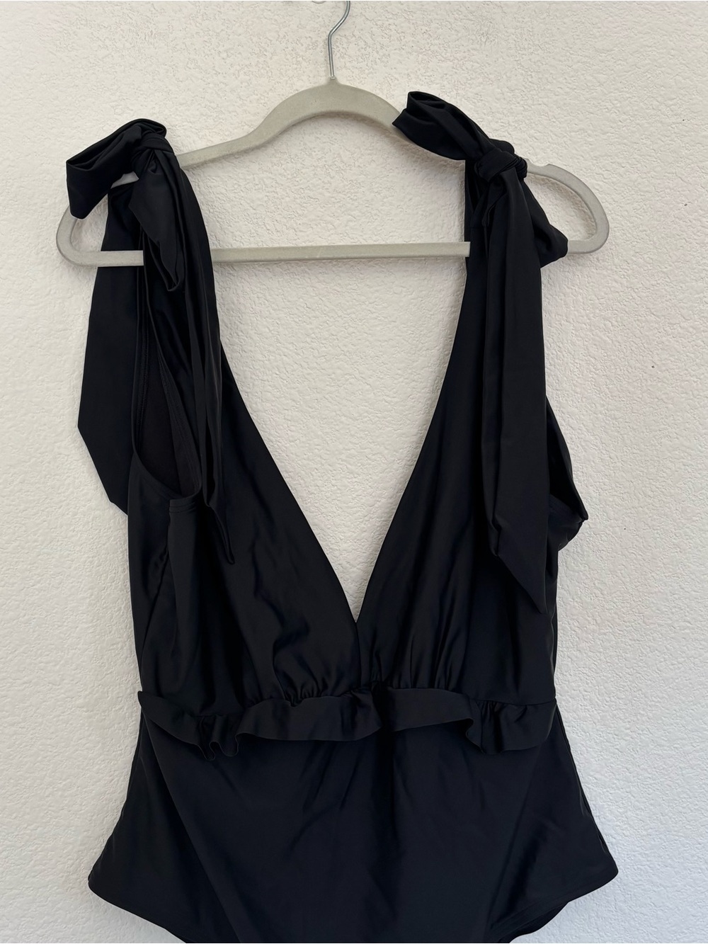 Unique Vintage Black Plunge One Piece Swimsuit NWT - Picture 4 of 10